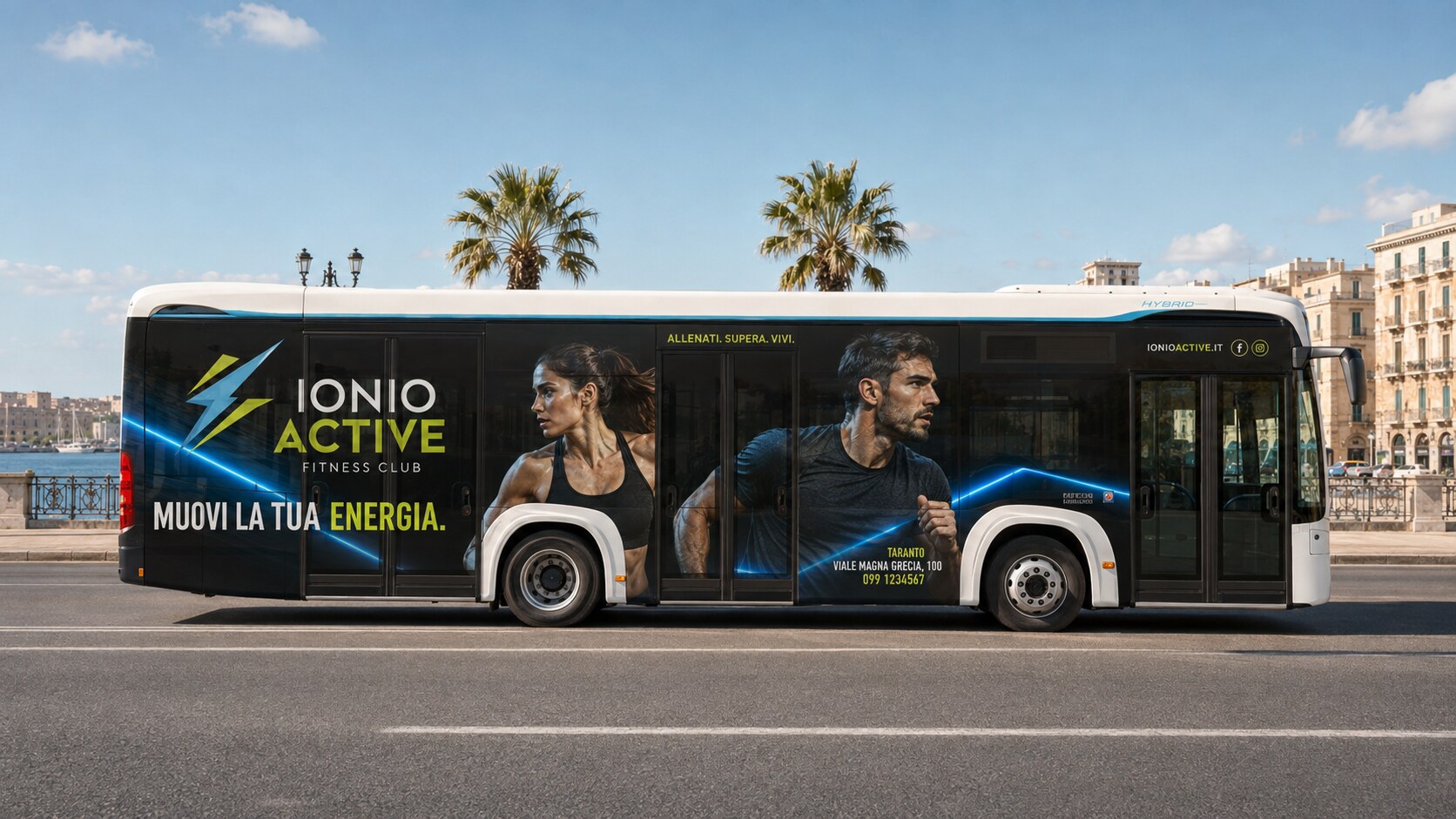 Esempio di pubblicità Three Side su autobus